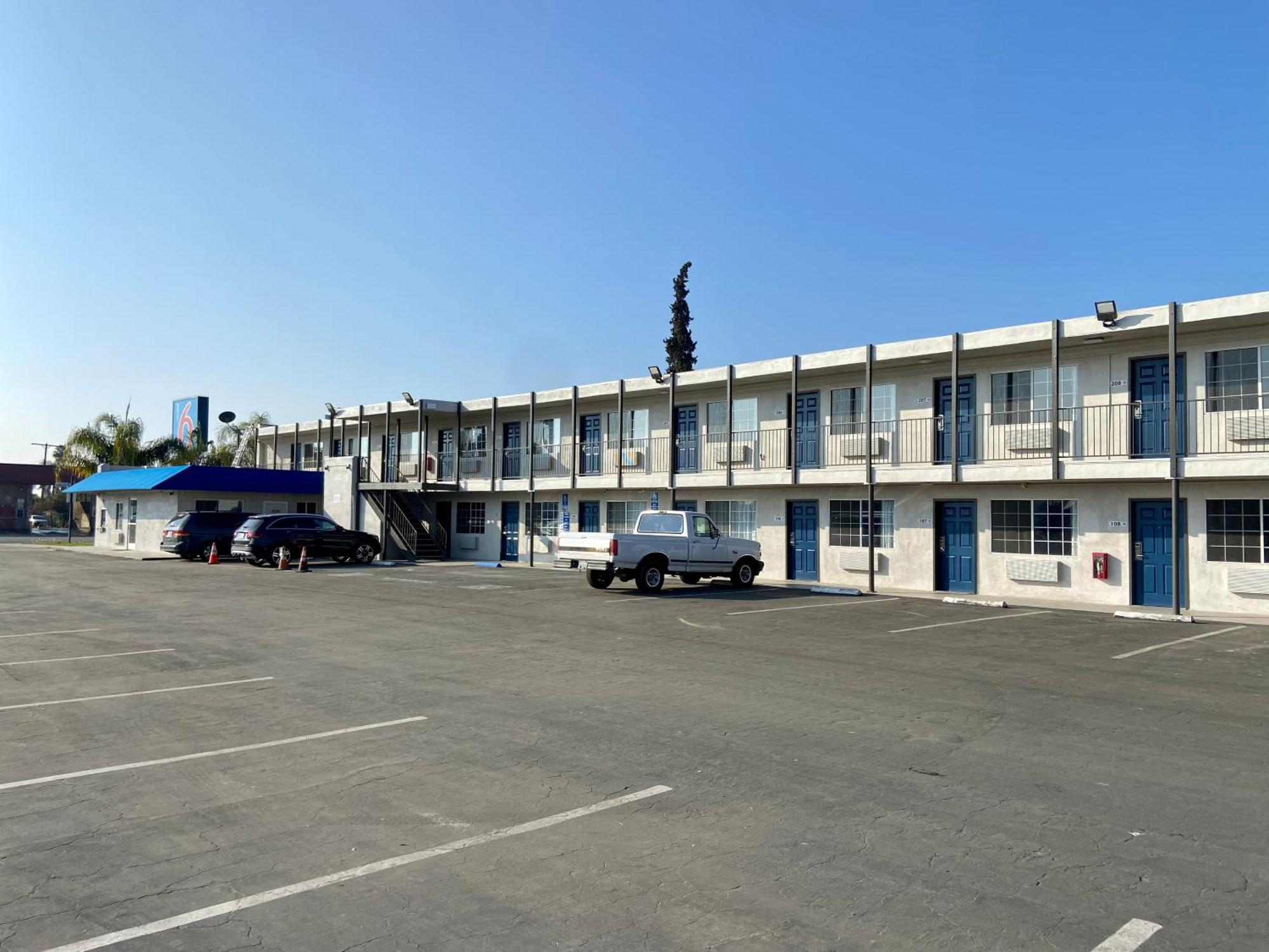 Motel 6-Delano, Ca Eksteriør bilde